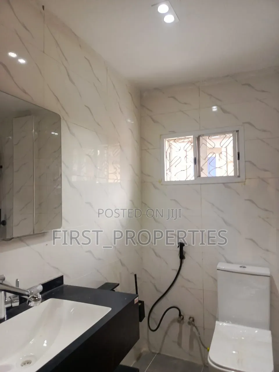Furnished 3bdrm Block of Flats in Behind Jogor Off, Akala Express in Akala Express