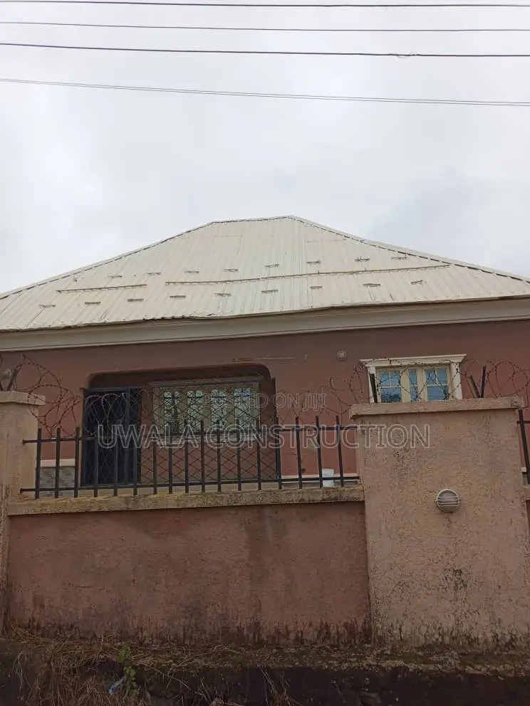 3bdrm Bungalow in FHA for sale in FHA