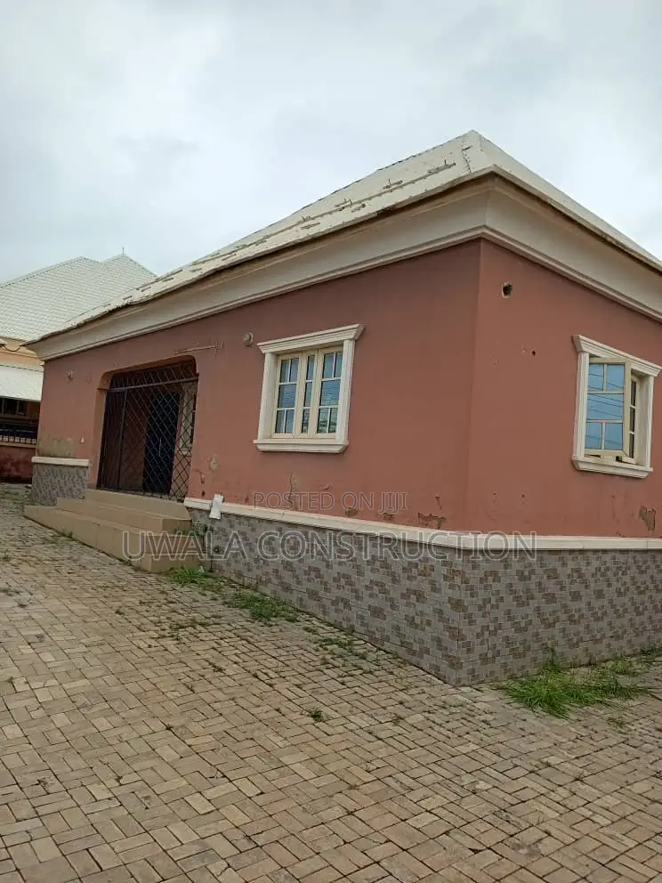 3bdrm Bungalow in FHA for sale in FHA