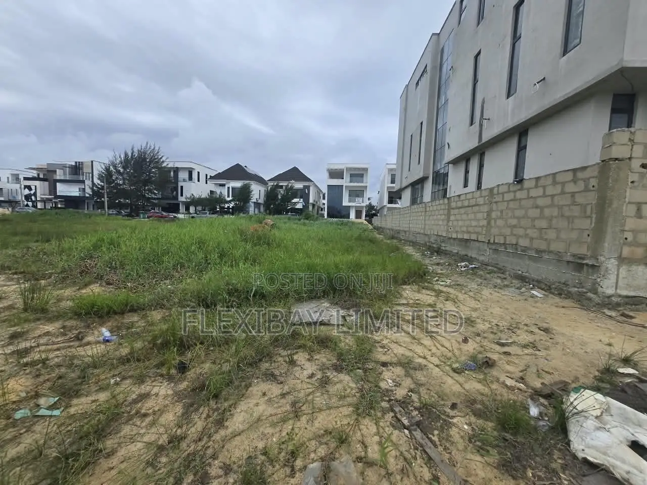 Ready to Build 371sqm Land in Ikota