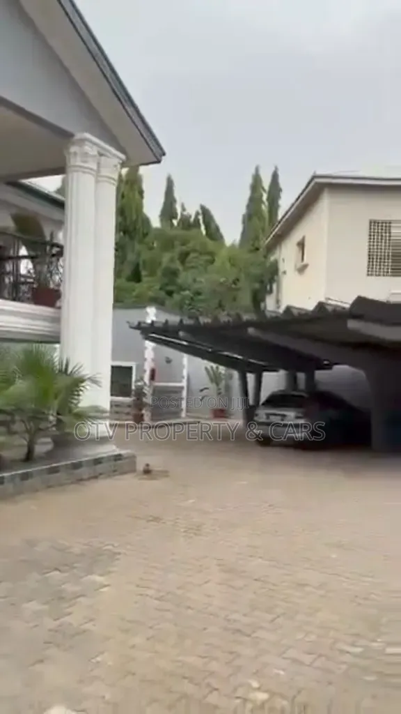 5bdrm Duplex in Maitama for sale in Maitama