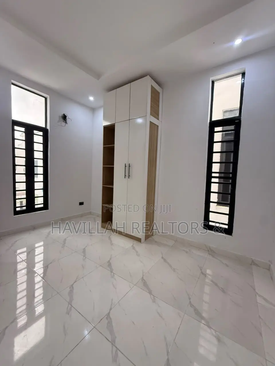 Furnished 4bdrm Duplex in Sangotedo for sale in Sangotedo