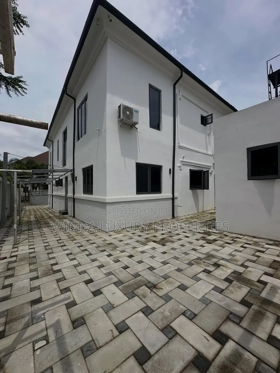 6bdrm Duplex in Kukwaba, Around, Kaura for sale in Kaura