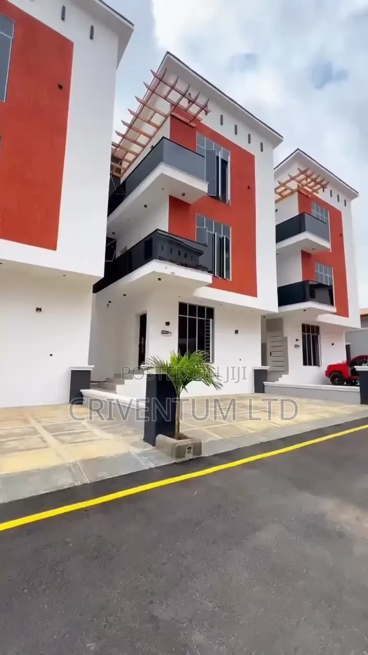 4bdrm Duplex in Utako for sale in Utako
