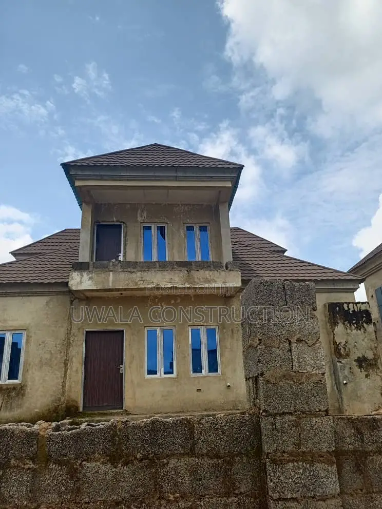 5bdrm Duplex in Pyakasa for sale in Pyakasa