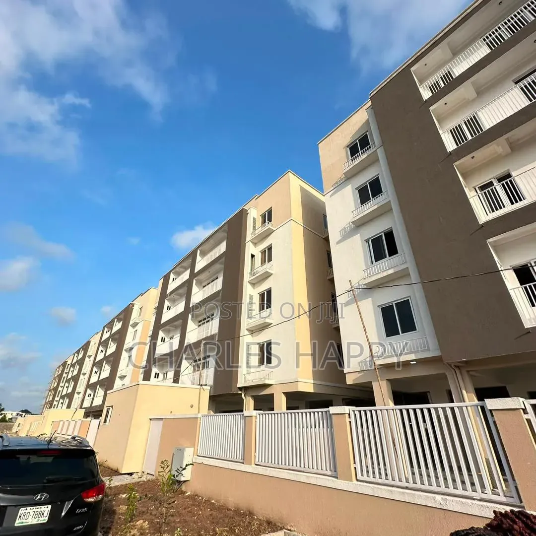 Furnished 2bdrm Apartment in Osapa London Lekki for sale in Lekki Phase 2