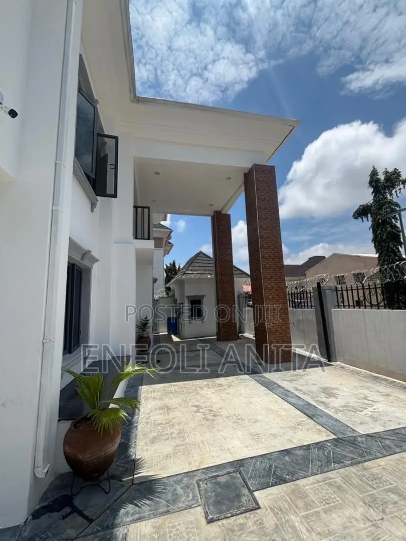 4bdrm Duplex in Garki for rent in Garki