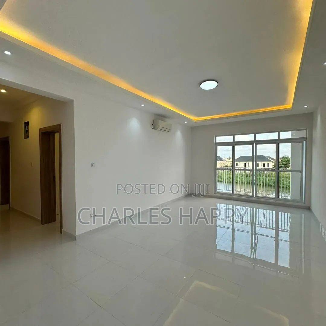 Furnished 2bdrm Apartment in Osapa London Lekki for sale in Lekki Phase 2