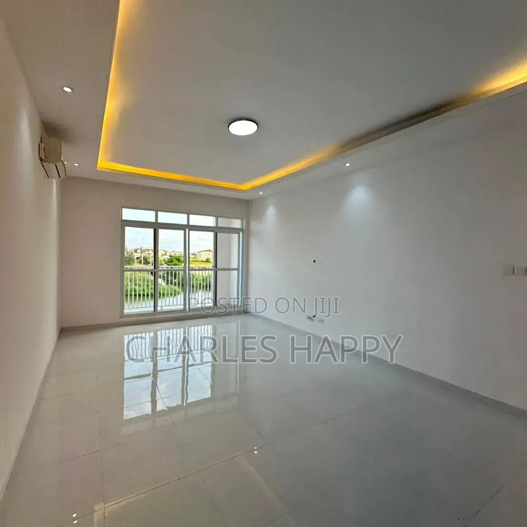 Furnished 2bdrm Apartment in Osapa London Lekki for sale in Lekki Phase 2