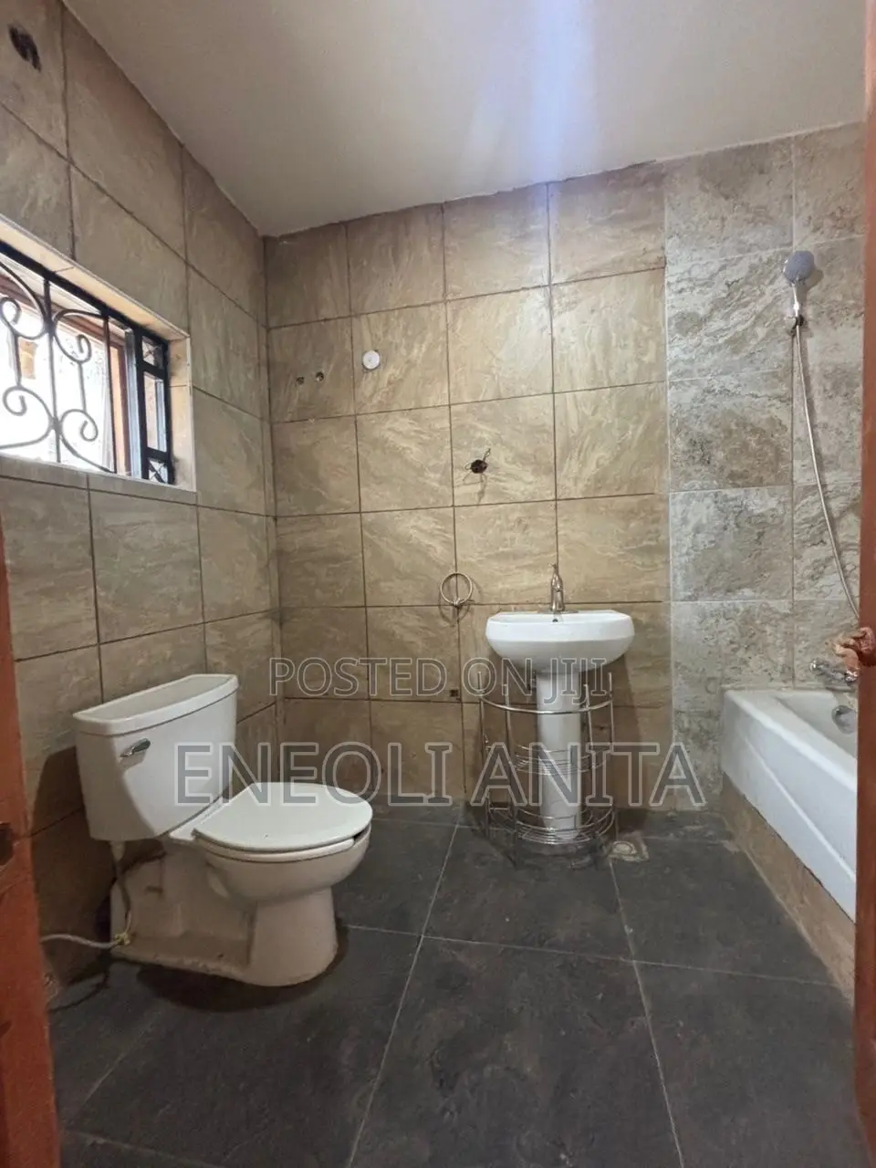 3bdrm Block of Flats in Garki for sale in Garki