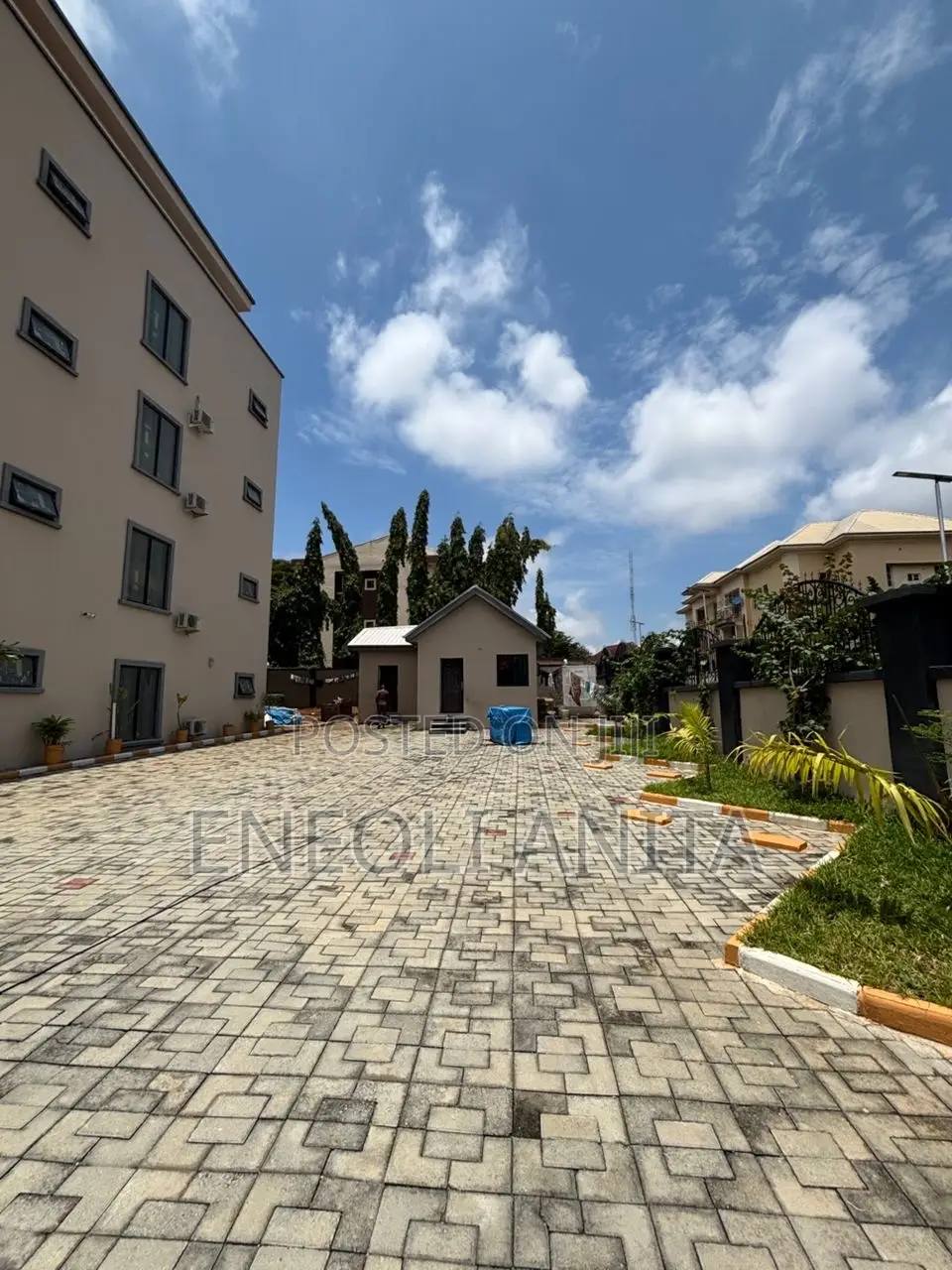 3bdrm Block of Flats in Garki for sale in Garki