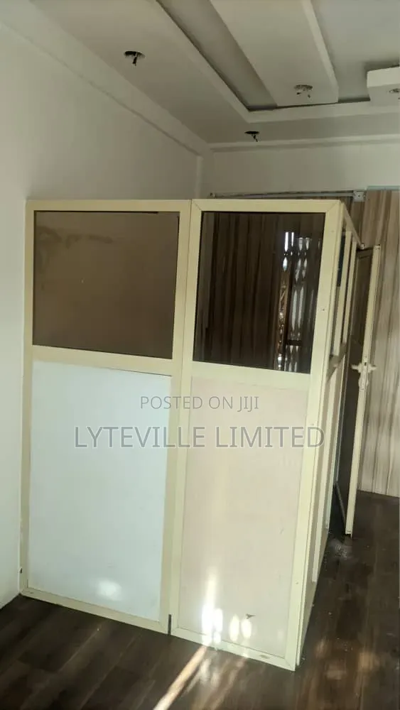 Office Space 20sqm in Utako