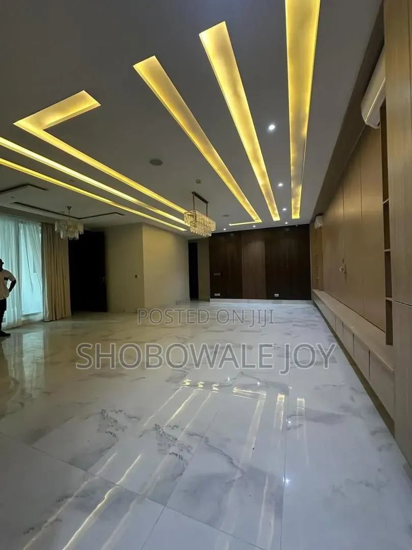 3bdrm Apartment in Ikoyi for rent in Ikoyi S.W