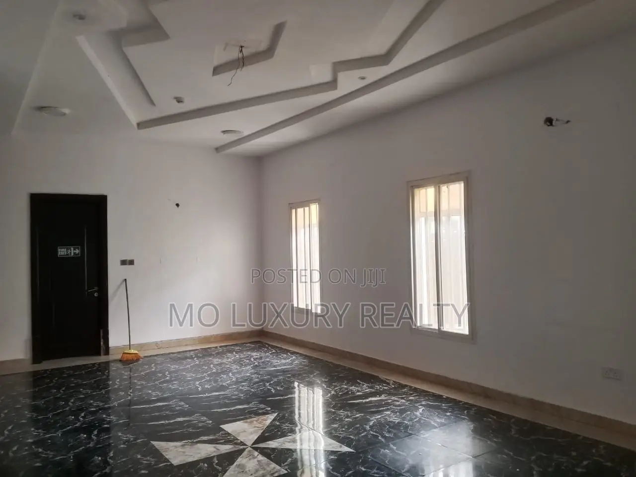 3bdrm Townhouse / Terrace in Lekki Phase 1 for rent in Lekki Phase 1