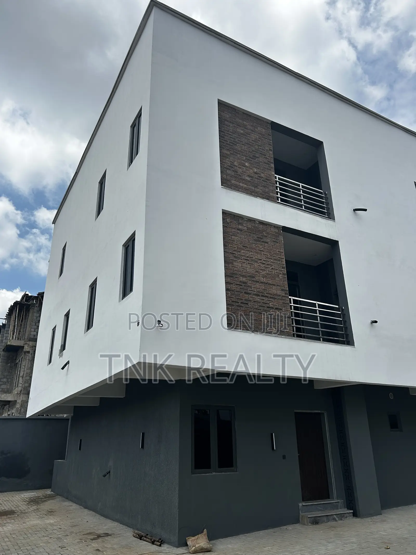 4bdrm Townhouse / Terrace in Jahi for rent in Jahi