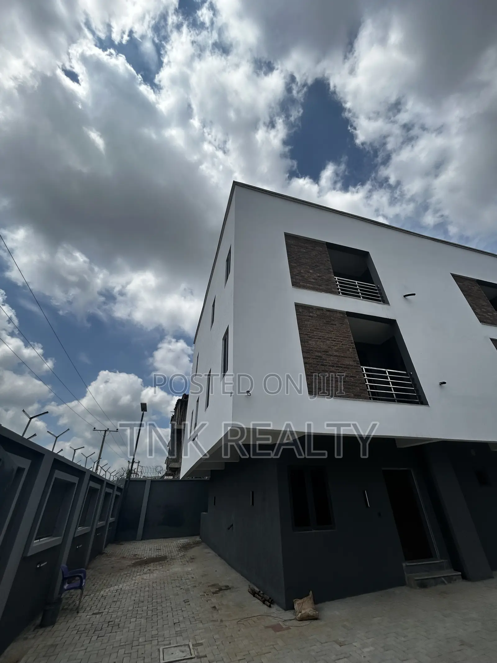4bdrm Townhouse / Terrace in Jahi for rent in Jahi