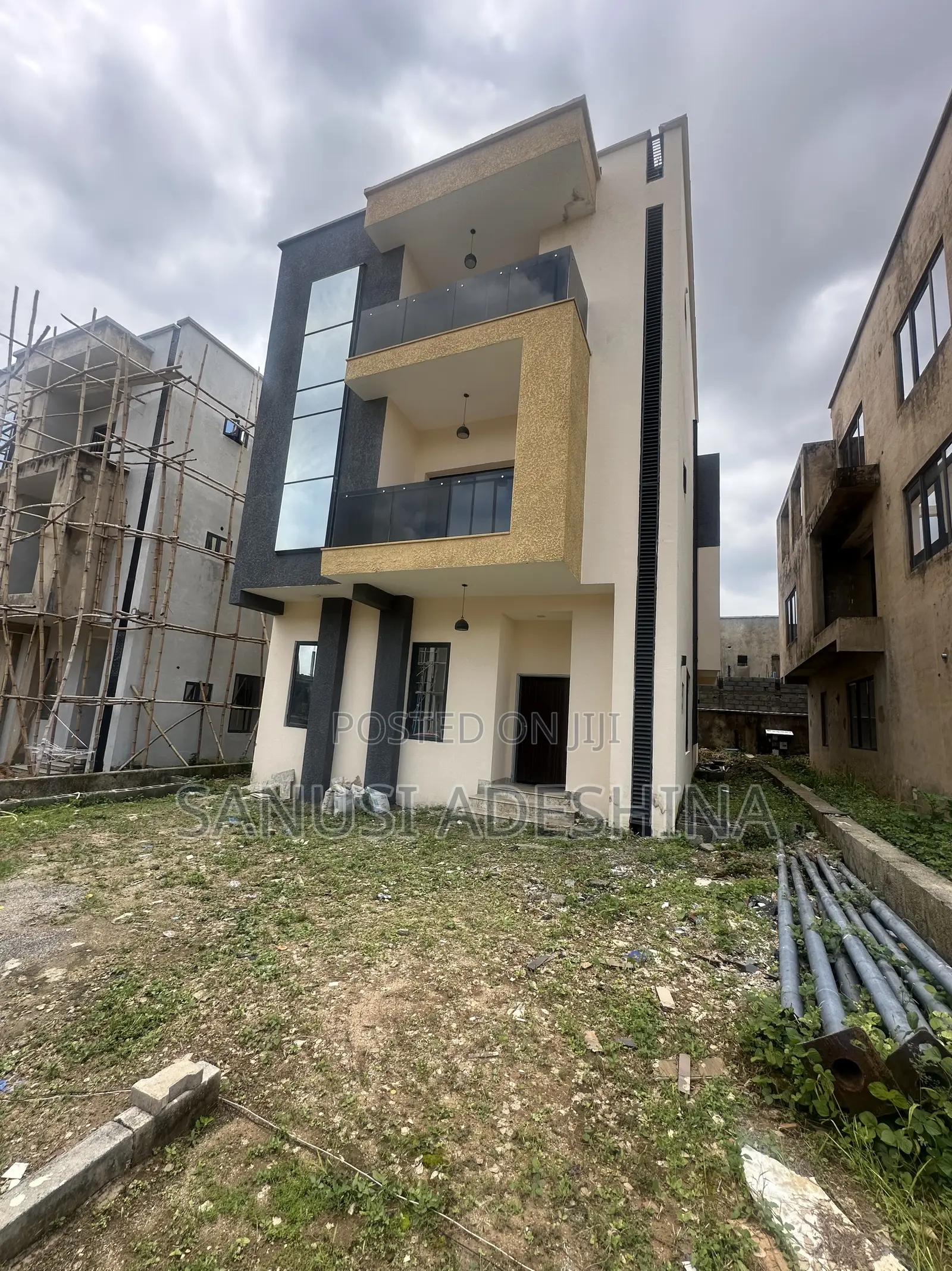 5bdrm Duplex in Gwarimpa Estate Fct, Gwarinpa for sale in Gwarinpa