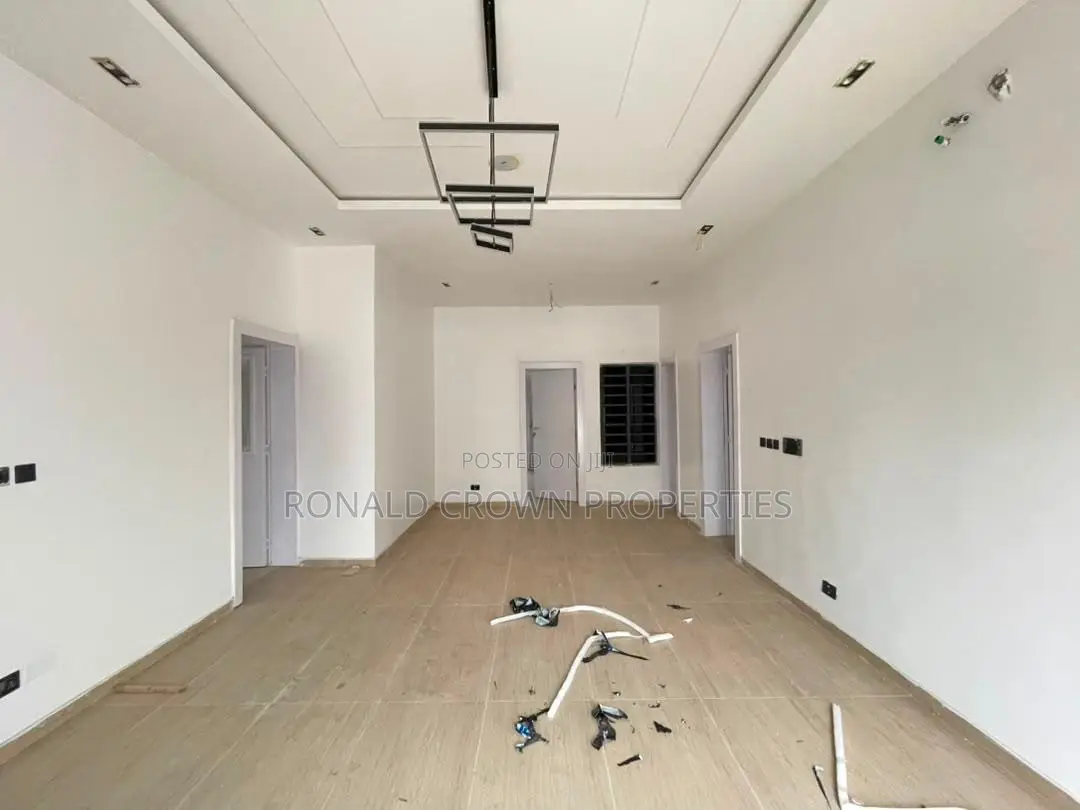 3bdrm Apartment in Ikeja GRA for sale in Ikeja GRA