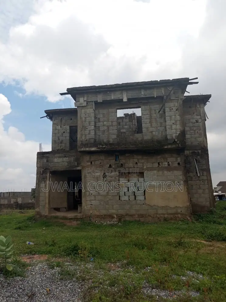 4bdrm Duplex in Pyakasa for sale in Pyakasa