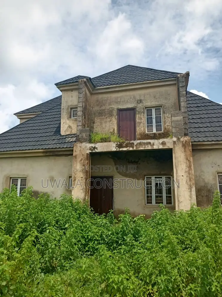 4bdrm Duplex in Pyakasa for sale in Pyakasa