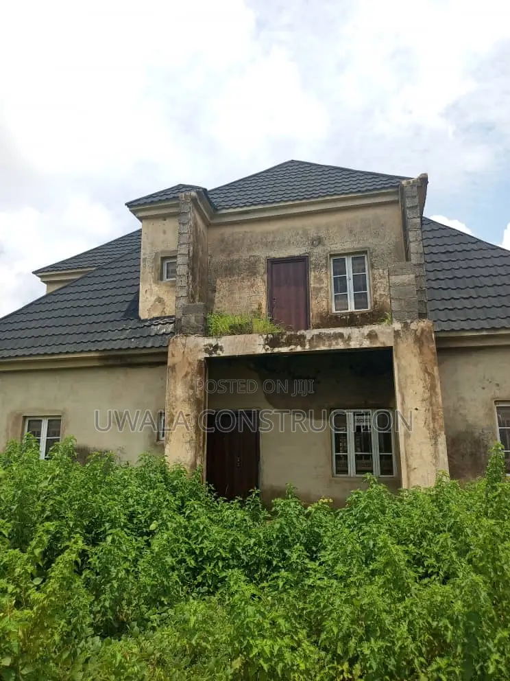 4bdrm Duplex in Pyakasa for sale in Pyakasa
