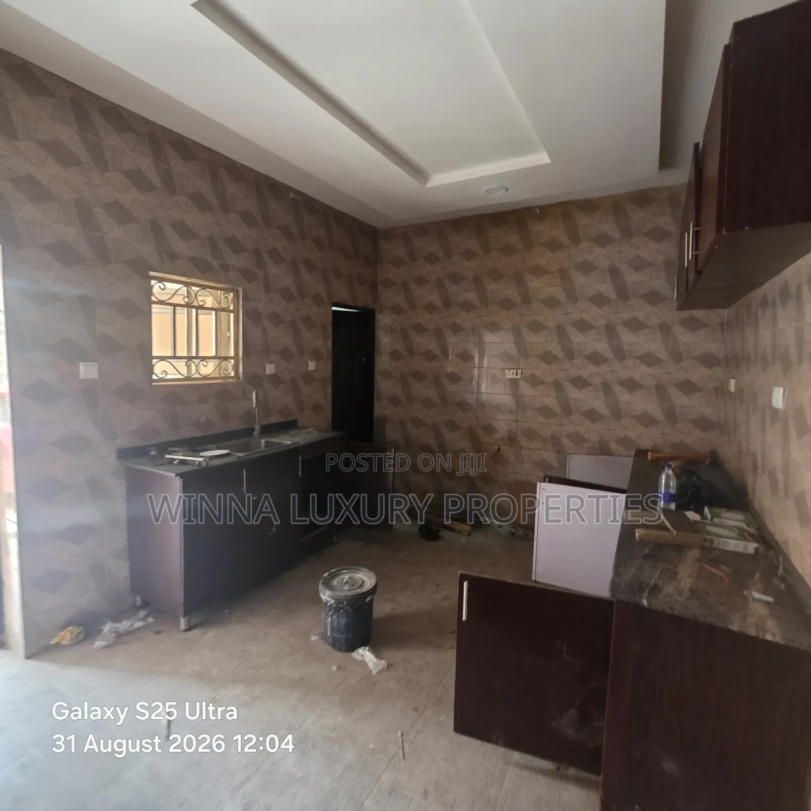 3bdrm Bungalow in Oil Spring Estate, Lugbe District for rent in Lugbe District