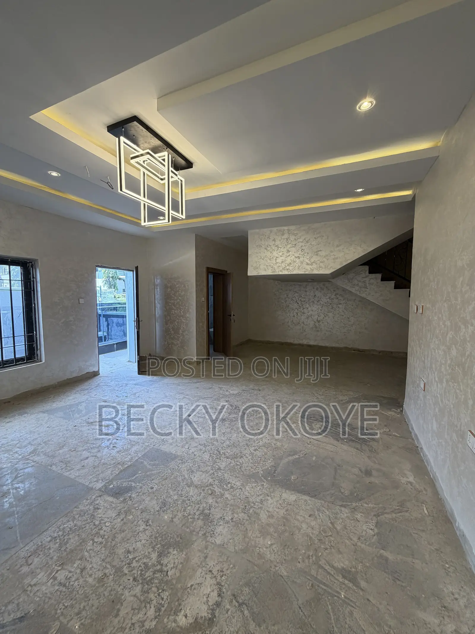 4bdrm Duplex in Guzape for sale in Guzape District