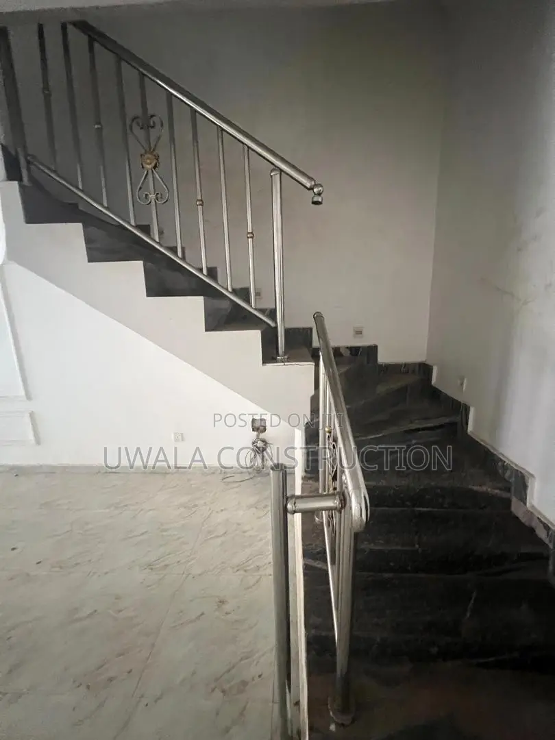 4bdrm Duplex in Guzape District for sale in Guzape District