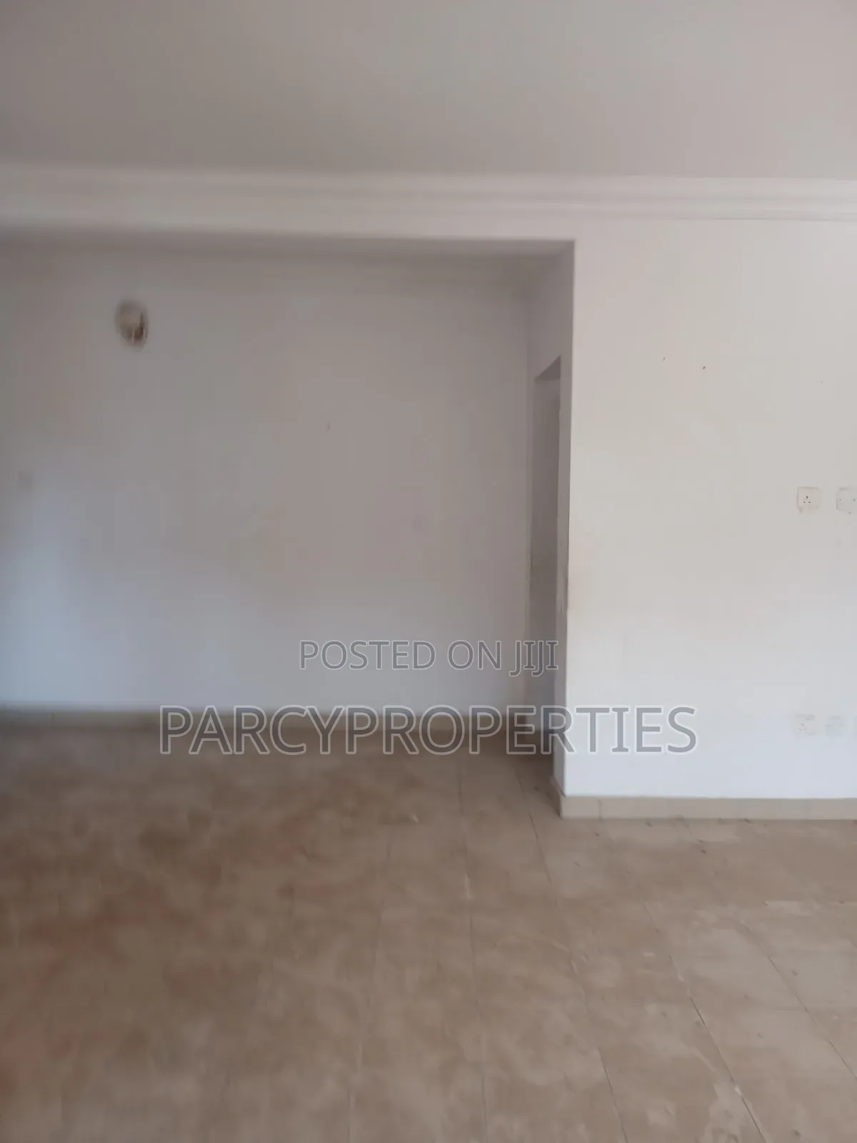 Furnished 4bdrm Townhouse / Terrace in Lekki Phase 2 for rent in Lekki Phase 2