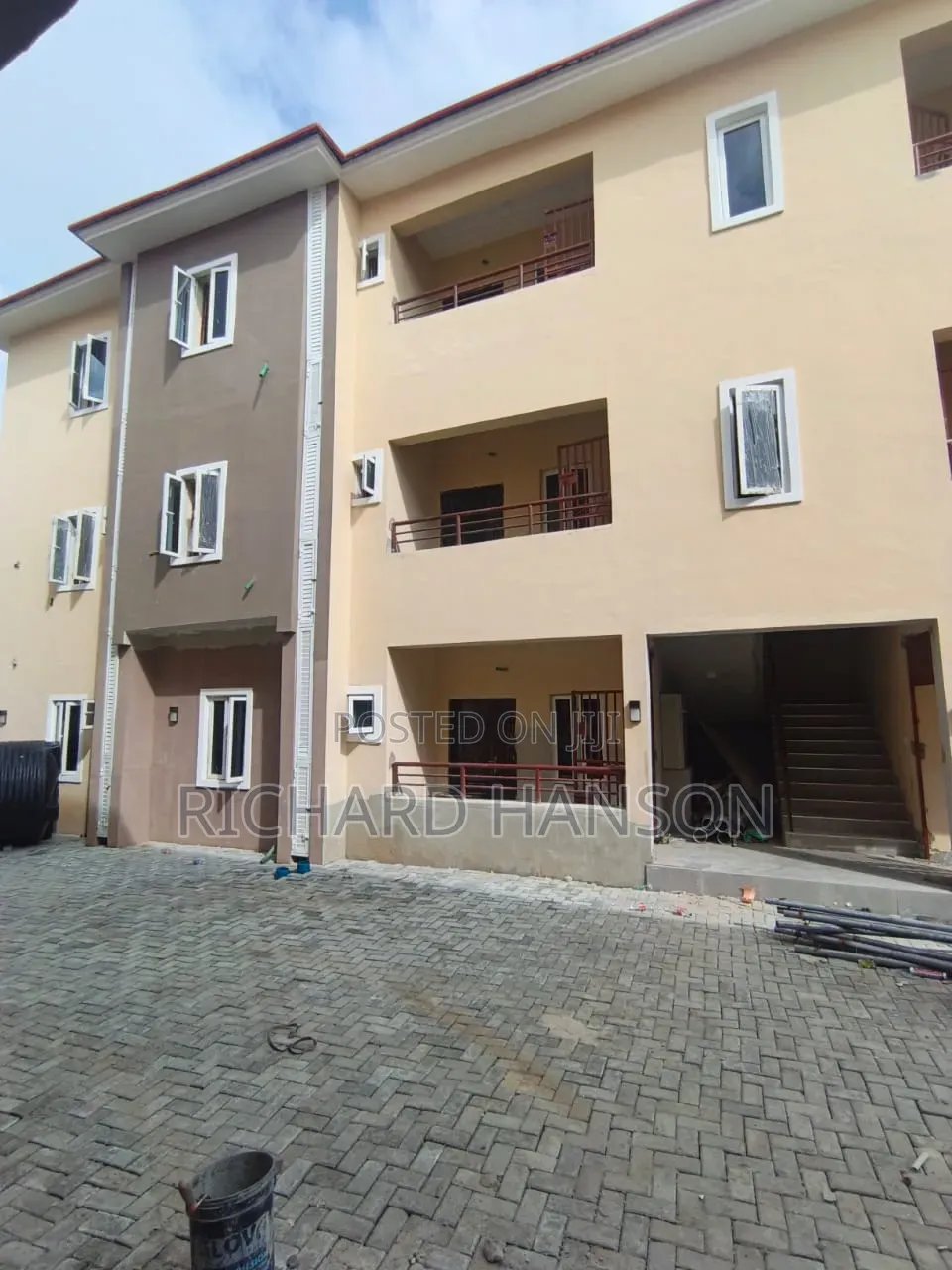 3bdrm Apartment in Majek, Sangotedo for rent in Sangotedo
