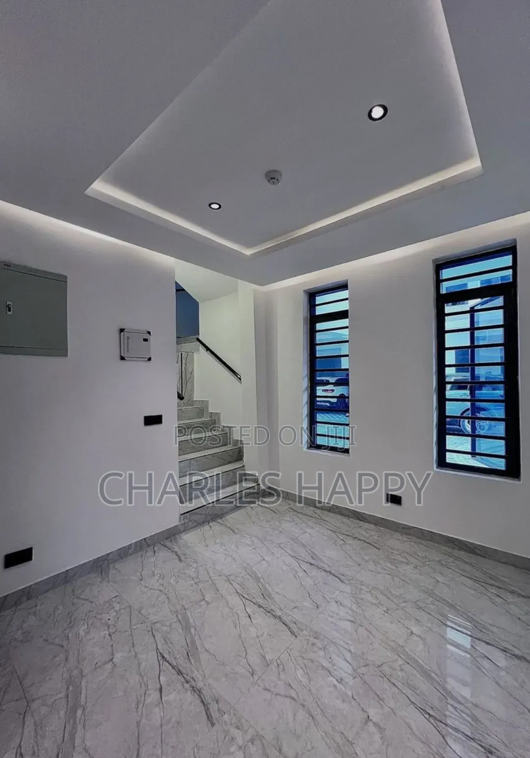 Furnished 4bdrm Duplex in Off Admiralty Way, Lekki Phase 1 for rent in Lekki Phase 1