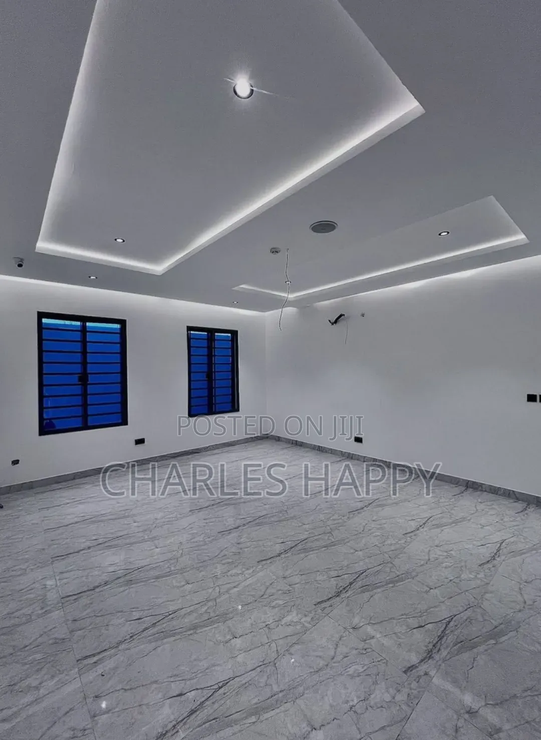 Furnished 4bdrm Duplex in Off Admiralty Way, Lekki Phase 1 for rent in Lekki Phase 1