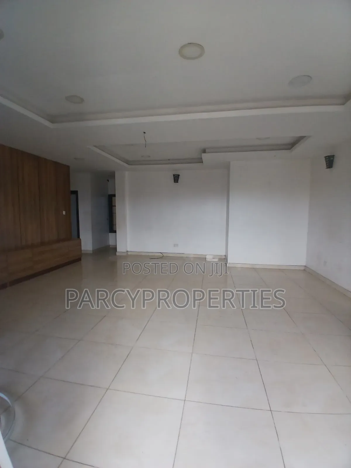 Furnished 2bdrm Penthouse in Lekki Phase 2 for sale in Lekki Phase 2