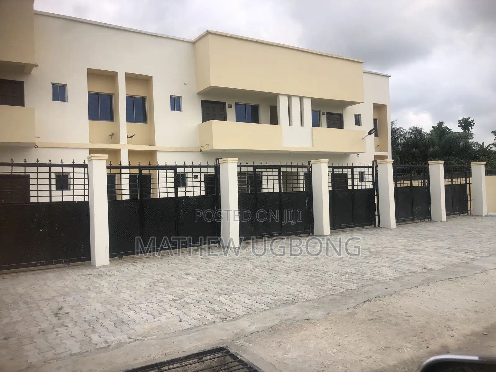 2bdrm Apartment in Oasis, Abijo for sale in Abijo