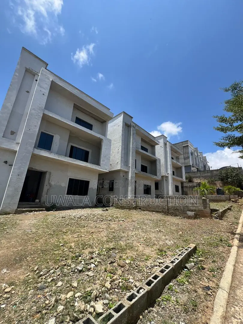 5bdrm Duplex in Guzape District for sale in Guzape District