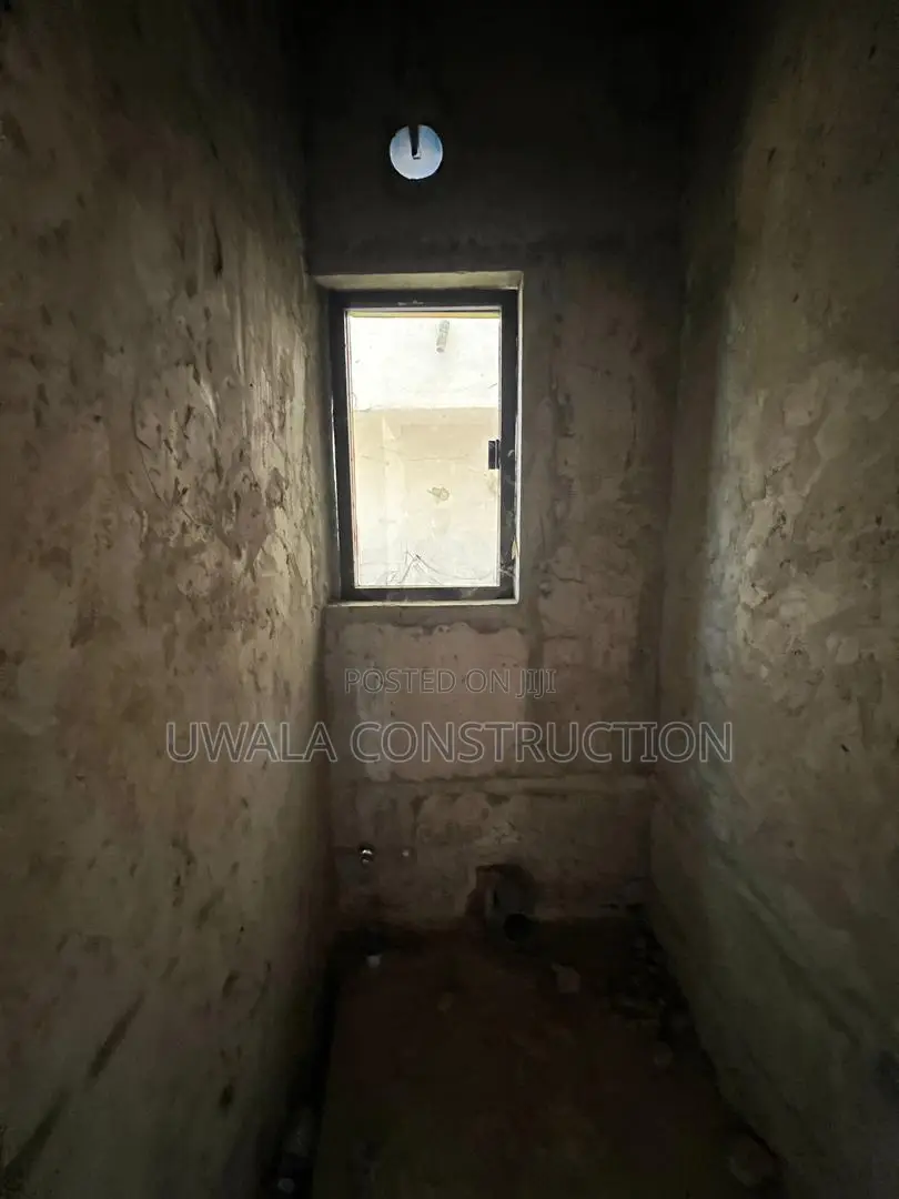 5bdrm Duplex in Guzape District for sale in Guzape District