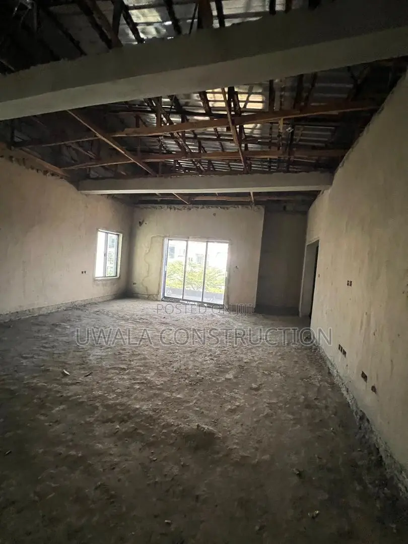 5bdrm Duplex in Guzape District for sale in Guzape District