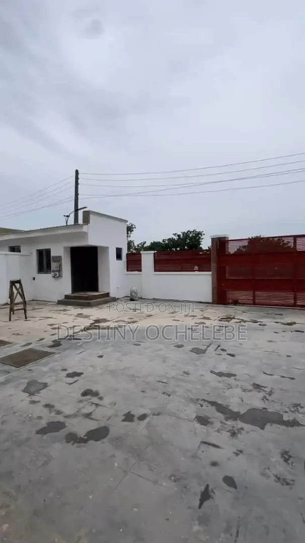 5bdrm Duplex in Idu for sale in Idu