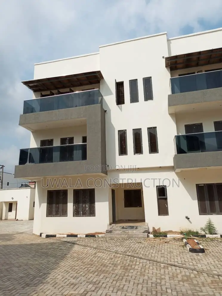 5bdrm Duplex in Mabushi for sale in Mabushi