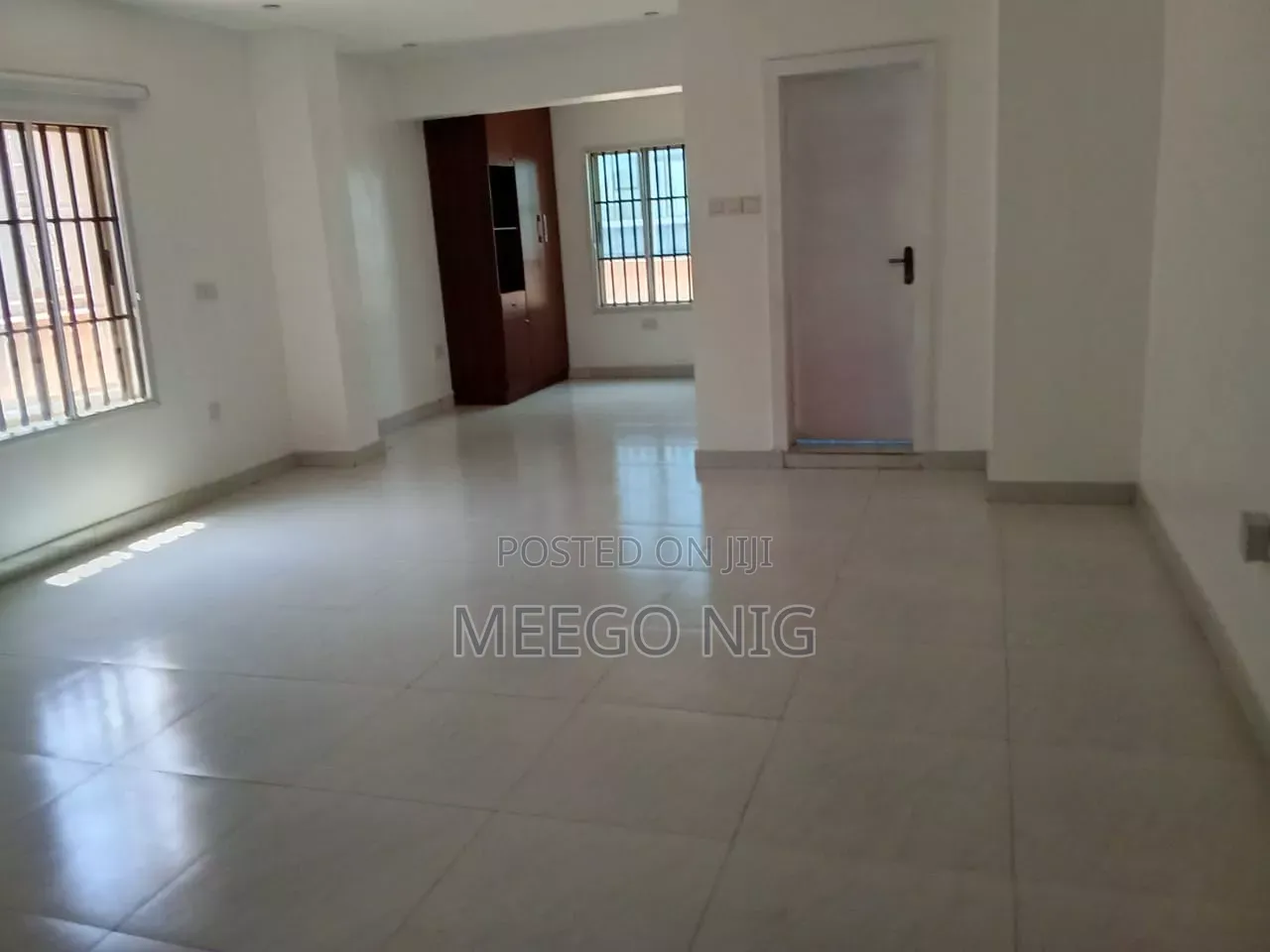 2bdrm Penthouse in Off Ahmadu Bello Way for rent in Ahmadu Bello Way