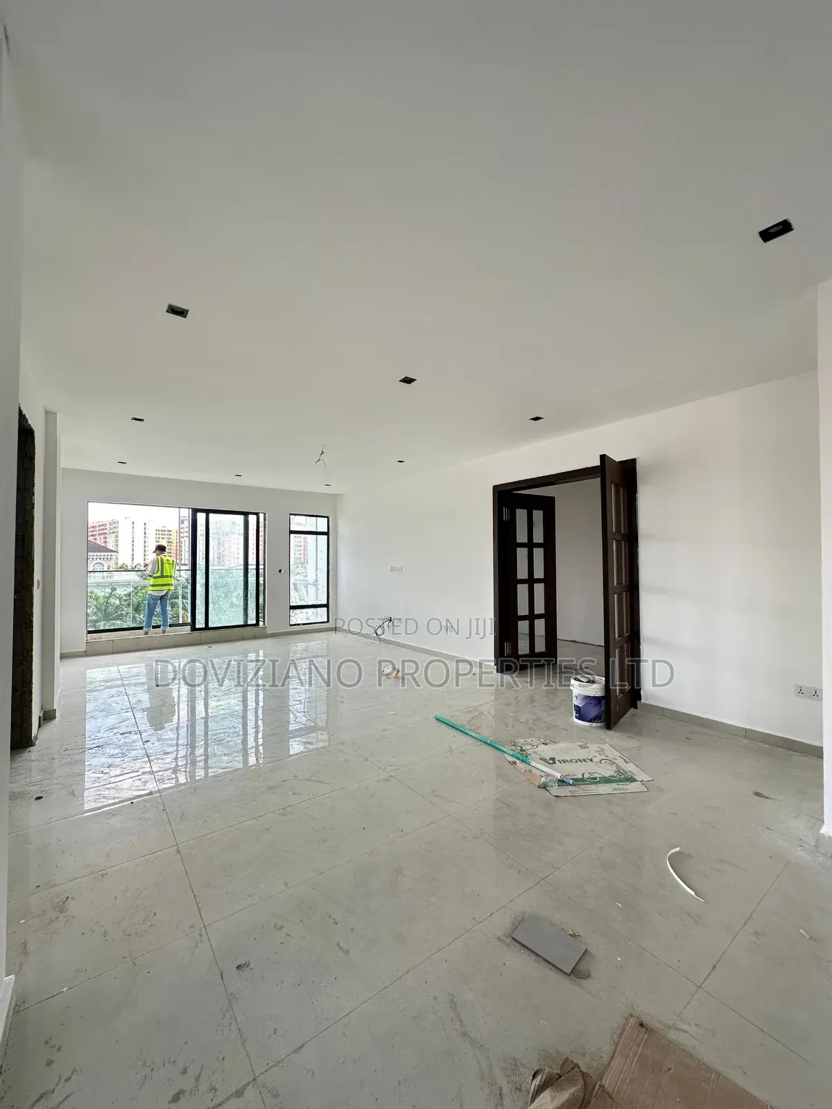 3bdrm Apartment in Old Ikoyi for sale in Old Ikoyi