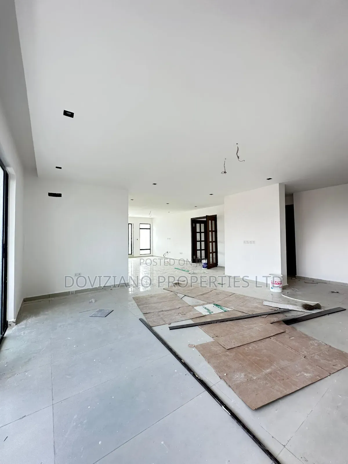 3bdrm Apartment in Old Ikoyi for sale in Old Ikoyi
