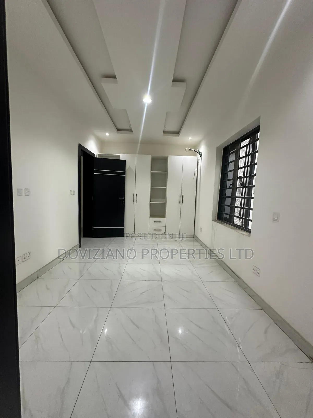 4bdrm Duplex in Ikate for sale in Ikate