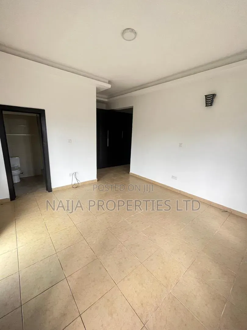 3bdrm Apartment in Oral Estate, Ikota for rent in Ikota
