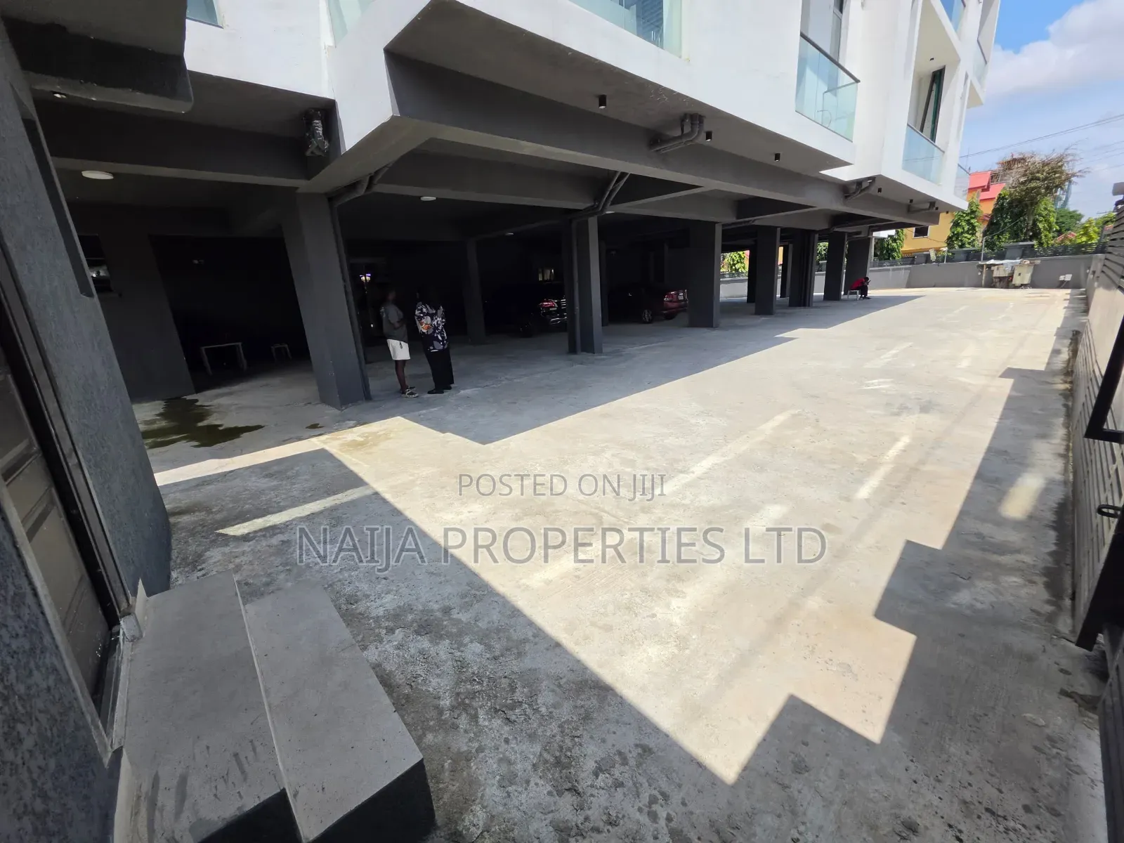 2bdrm Apartment in Off Admiralty Way, Lekki Phase 1 for rent in Lekki Phase 1