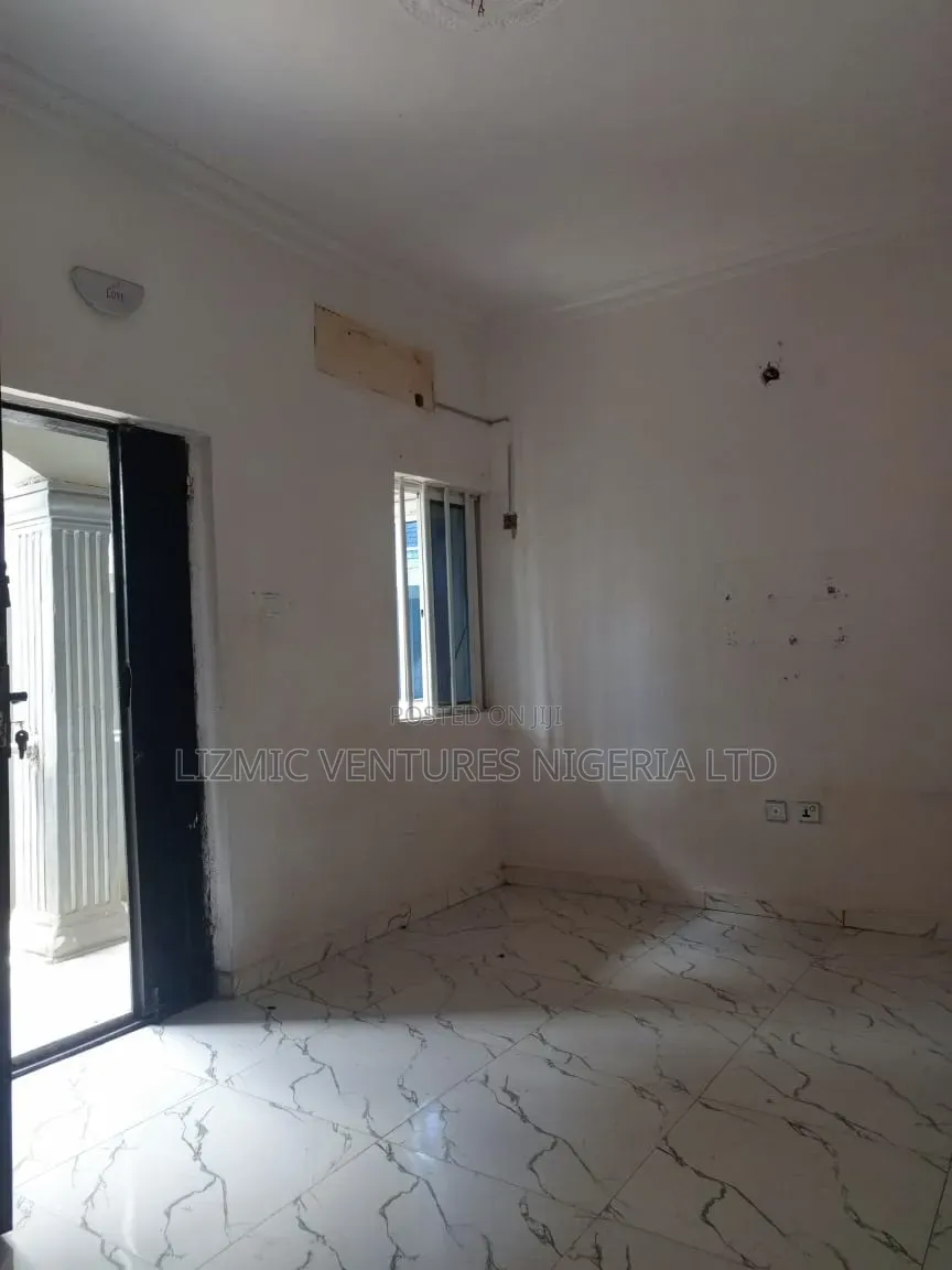 2bdrm Apartment in Isuti, Ikotun/Igando for rent in Ikotun/Igando