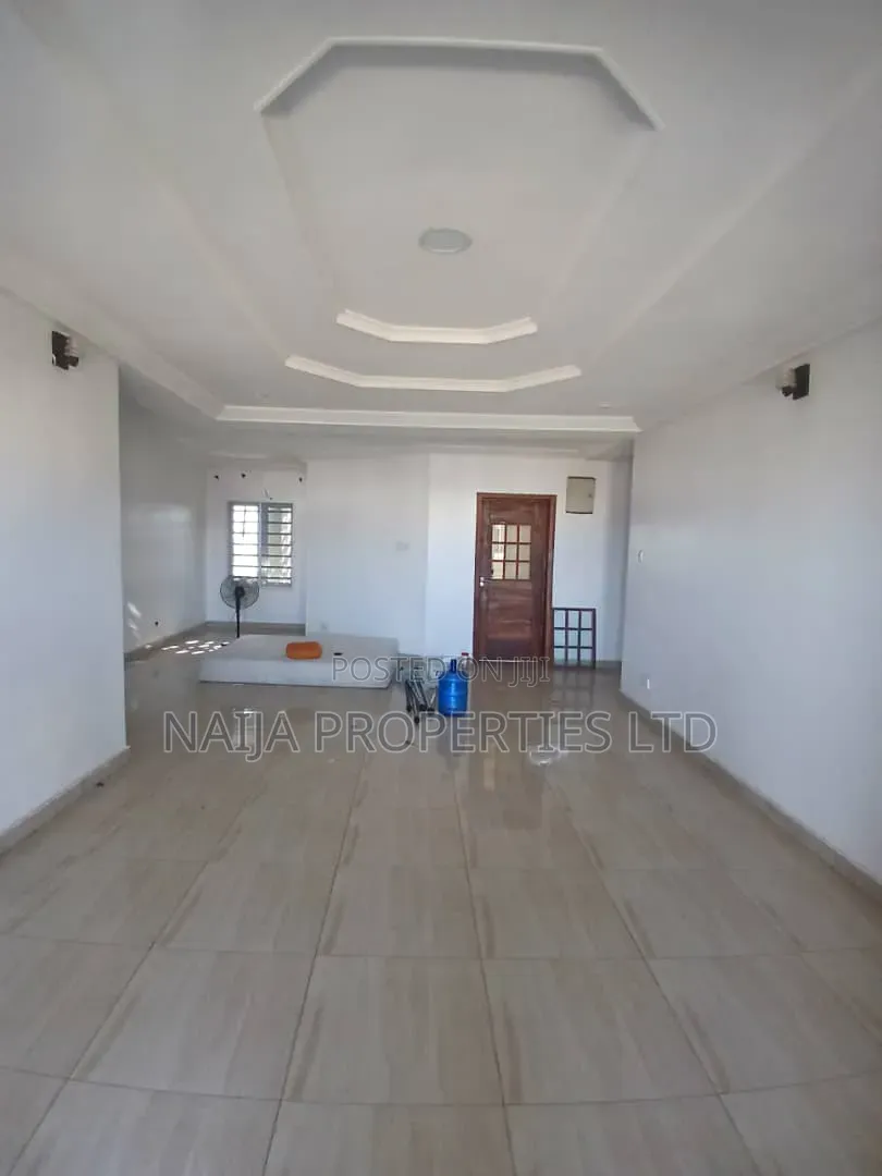 3bdrm Apartment in Ologolo for rent in Ologolo