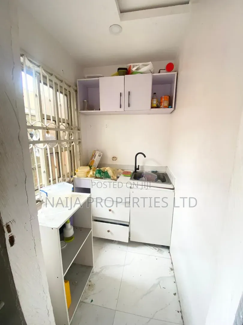 Mini Flat in Bisola Durosinmi, Lekki Phase 1 for rent in Lekki Phase 1