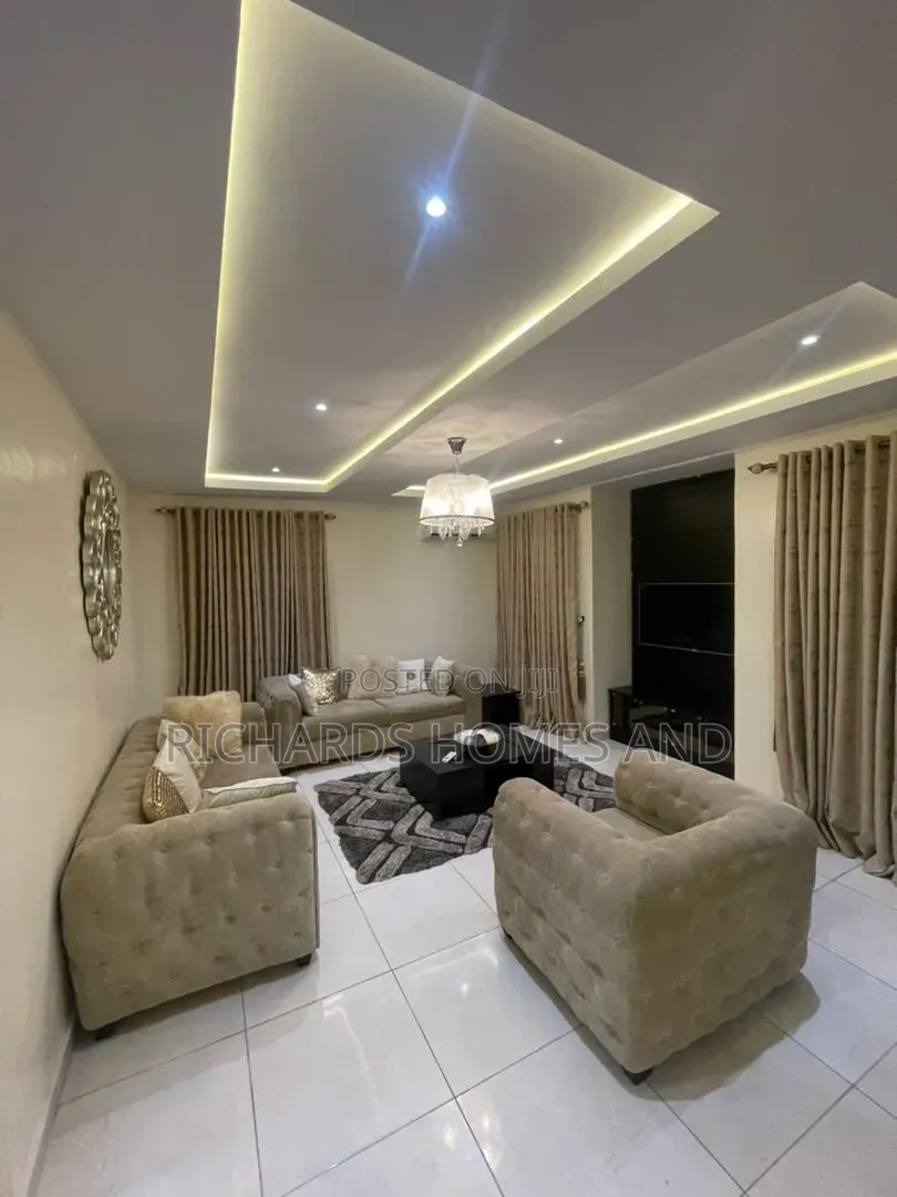 Furnished 4bdrm Duplex in Ikota for rent in Ikota