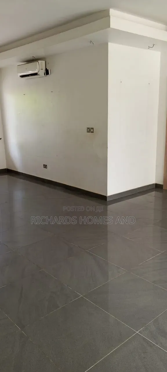 3bdrm Apartment in Banana Island for rent in Banana Island